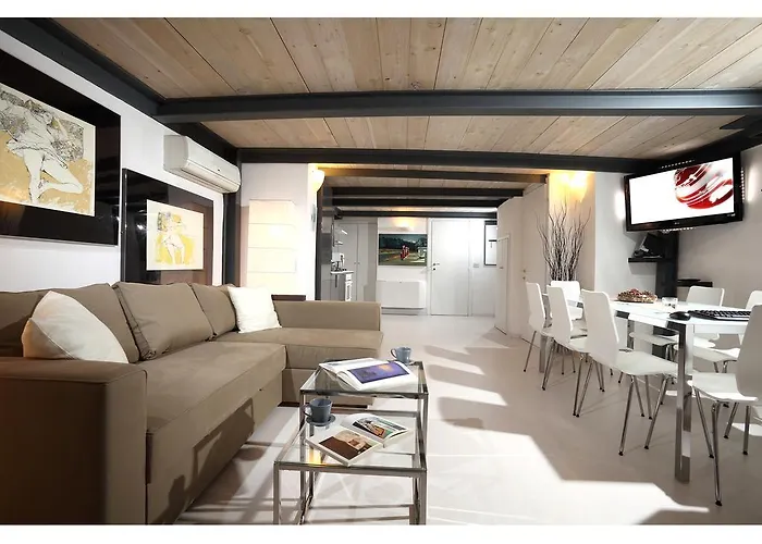 Rome Luxury Rental - Vicolo Palle