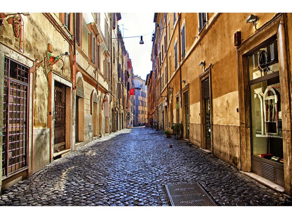 Luxury - Vicolo Palle Roma